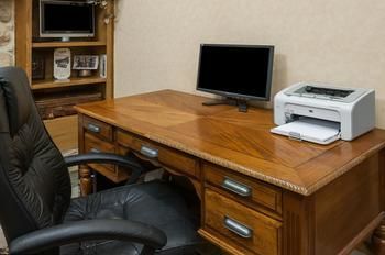 Ramada Stony Plain Hotel And Suites