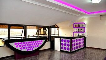 67 Airport Hotel