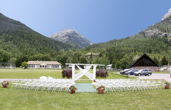 Hotel Waterton Lakes Lodge Resort