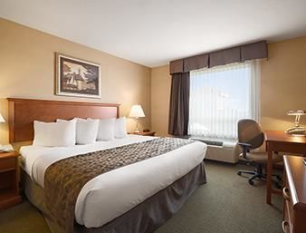 Hotel Ramada Clairmont/grande Prairie