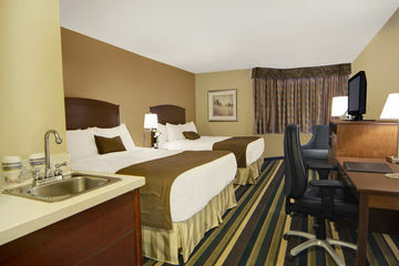 Best Western Plus Winnipeg Airport Hotel