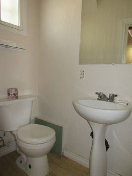 Capri Motel