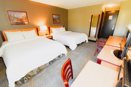Hotel Canad Inns Destination Centre Windsor Park