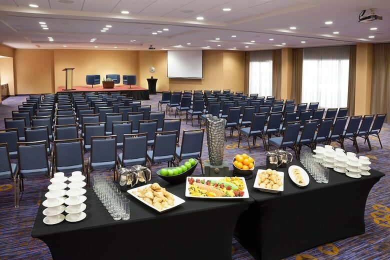 Aparthotel Towneplace Suites By Marriott Toronto Northeast/markham
