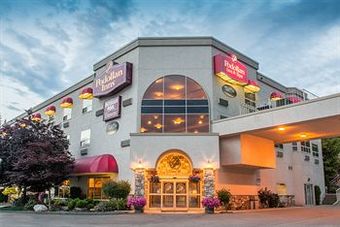 Hotel Podollan Inn Salmon Arm