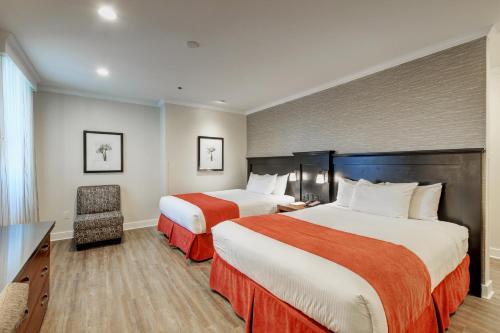 Strathcona Hotel