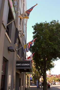 Ocean Island Inn Backpackers Suites - Hostel