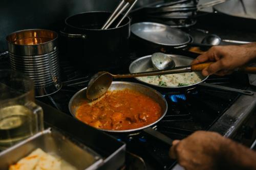 Howard Johnson Hotel Golden