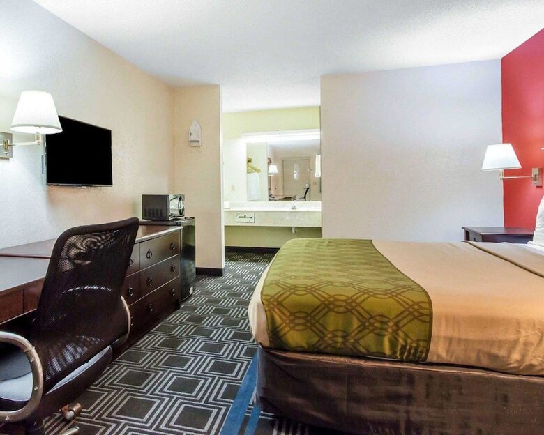 Hotel Econo Lodge Lanett