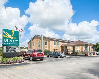 Hotel Quality Inn & Suites