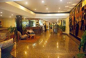 Hotel Lincoln Suites