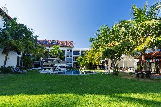 Hotel River Beach Resort