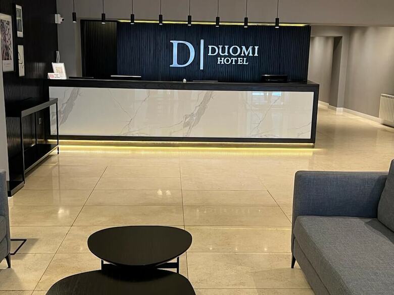 Hotel Duomi Plaza
