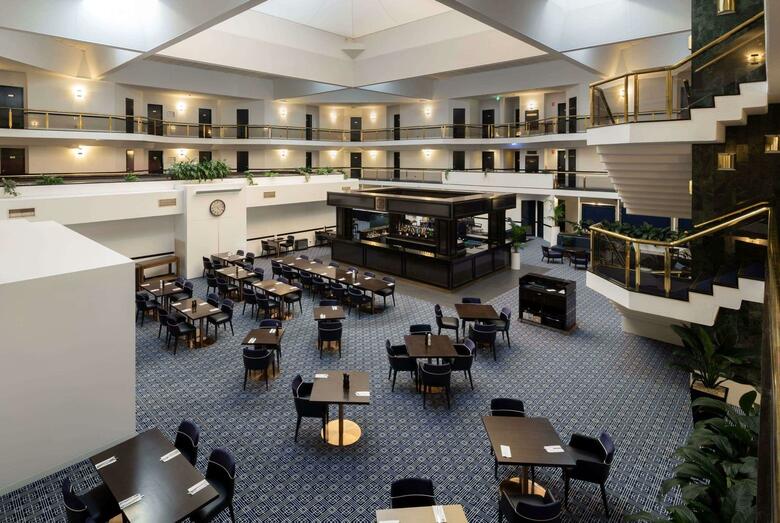 Hotel Diplomat