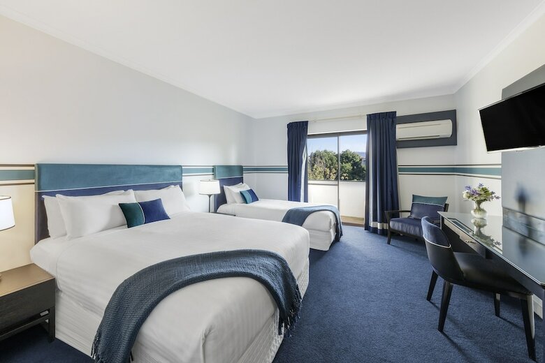 Hotel Diplomat