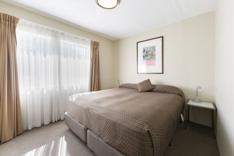 Forrest Hotel & Apartments