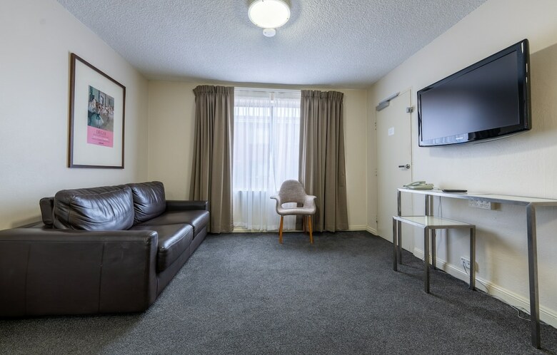 Forrest Hotel & Apartments