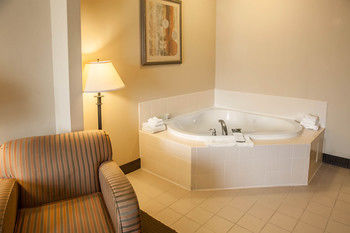 Hotel Sleep Inn And Suites