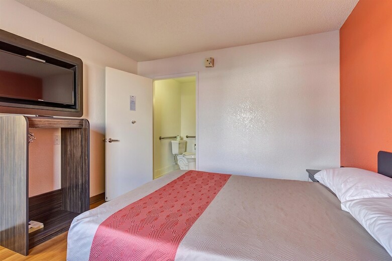 Motel 6 Santa Rosa South