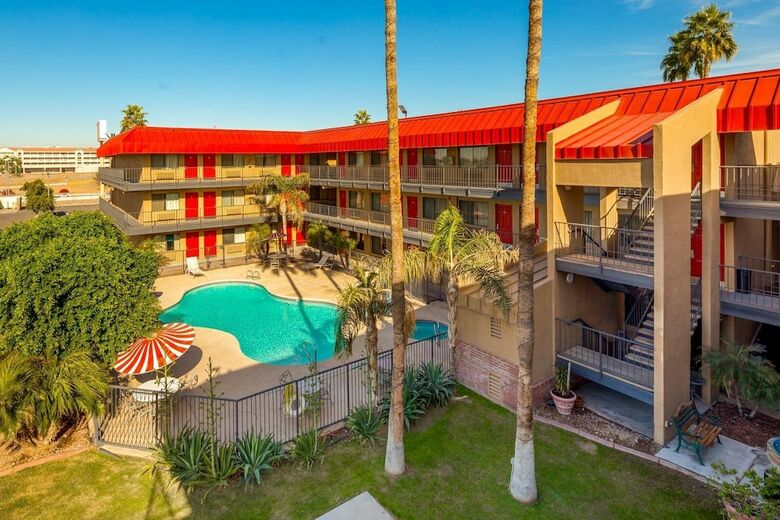 Motel Travelers Inn