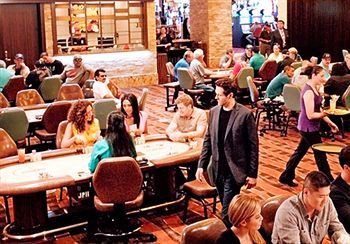 Vee Quiva Hotel & Casino