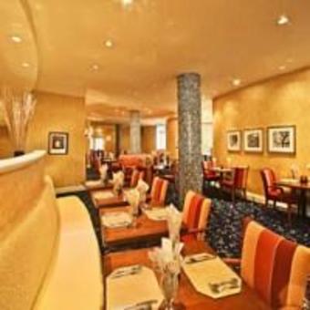 Hotel Ventura Beach Marriott