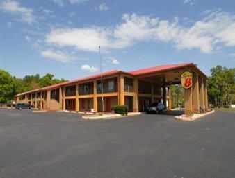 Super 8 Motel - Defuniak Springs
