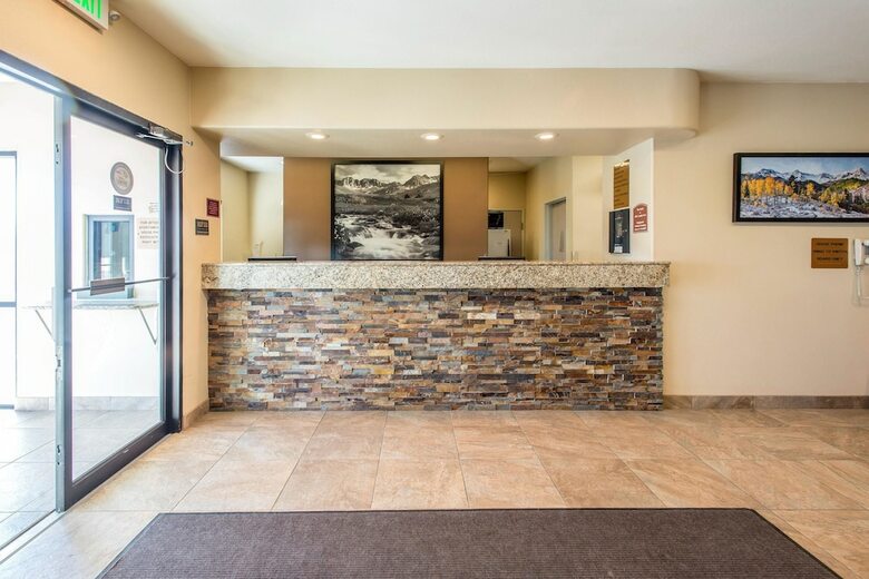 Motel Rodeway Inn