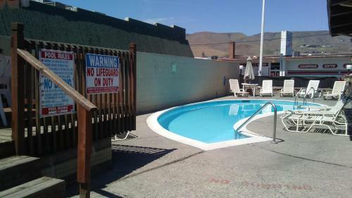 Hotel Cedars Inn Lewiston