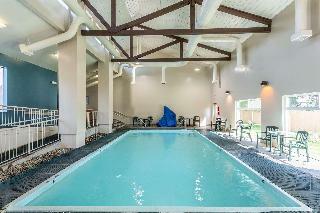 Hotel Quality Inn & Suites