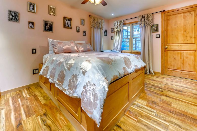 Cliff House Lodge Bed And Breakfast