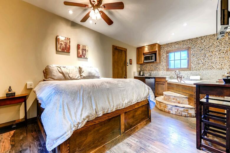 Cliff House Lodge Bed And Breakfast