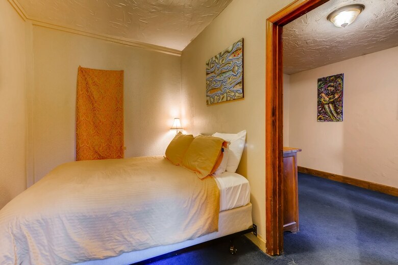 Cliff House Lodge Bed And Breakfast
