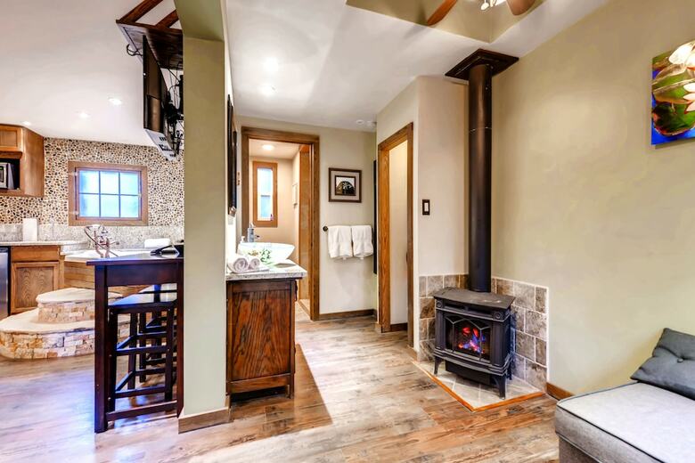 Cliff House Lodge Bed And Breakfast