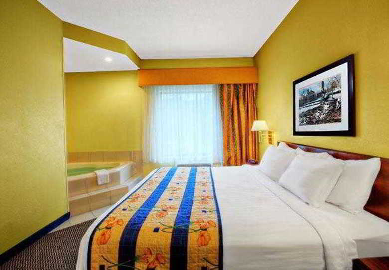 Hotel Springhill Suites Milford