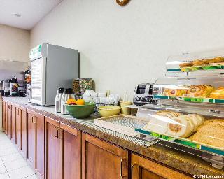 Hotel Quality Inn And Suites