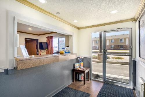 Motel Super 8 Limon