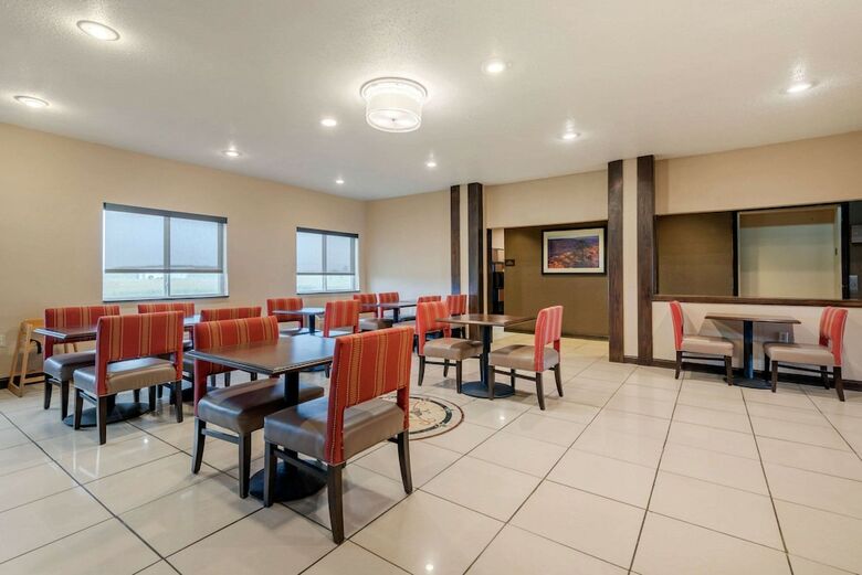 Hotel Comfort Inn