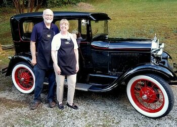 Beechwood Inn - Bed Breakfast And Wine Cellar