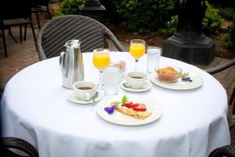 Bed & Breakfast 1842 Inn
