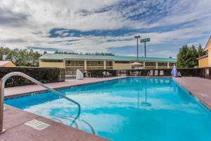 Hostal Quality Inn & Conference Center