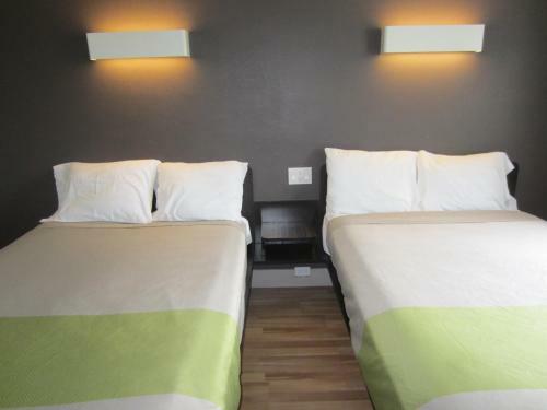 Hotel Studio 6 Concord
