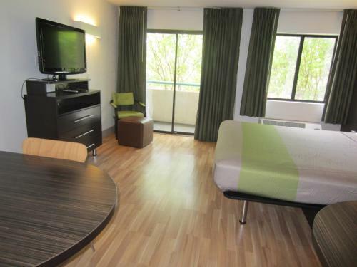 Hotel Studio 6 Concord