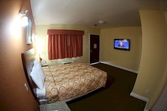 Hotel Glen Capri Inn &suites - San Fernando Rd