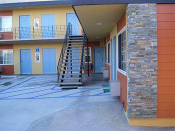 Motel Pacific Coast Inn