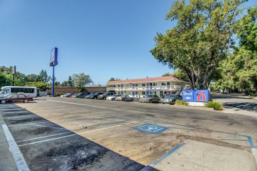 Motel 6 Stockton North
