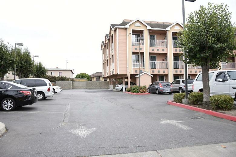 Hotel Howard Johnson Salinas