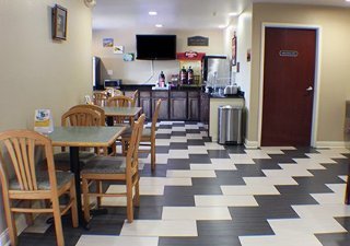 Hostal Econo Lodge Inn And Suites