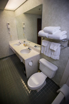 Hotel Northrock Suites