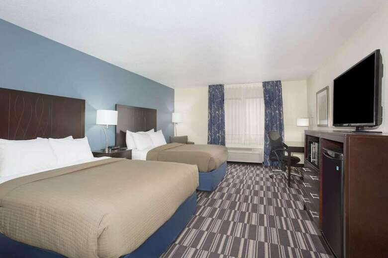 Hotel Rodeway Inn Mount Pleasant